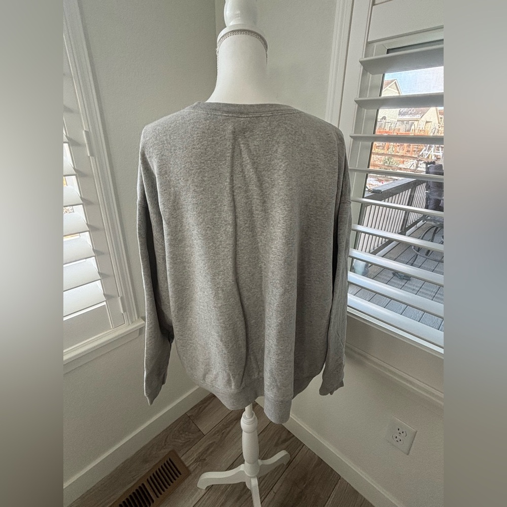 GAP Gray Sweatshirt - Picture 3 of 4